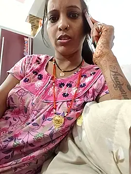 Snapshot of Hotty-Nidhi chatting on 10.14.25 Hotty-Nidhi online show from 10.14.25