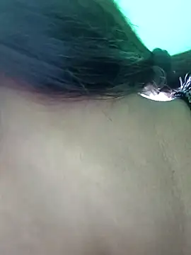 Hotty-Nidhi online show from 10.31.25