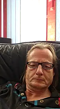 Snapshot of namorreyeb1 chatting on 12.28.24 namorreyeb1 online show from 12.28.24