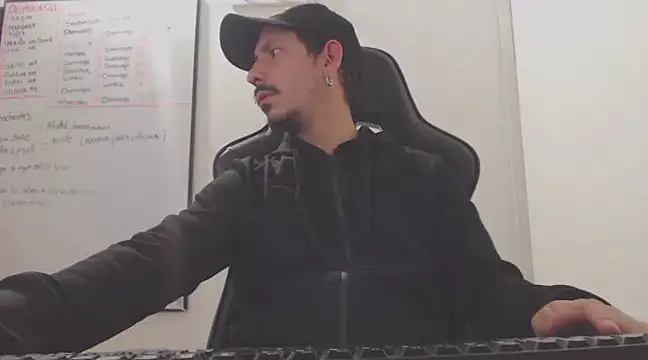 Snapshot of David_Blake69 chatting on 03.09.25 David Blake69 online show from 03.09.25