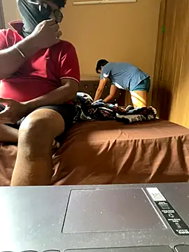 nightlife  12 online show from 12.04.25