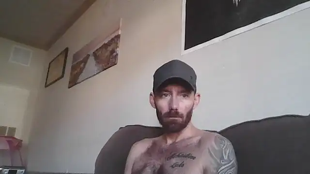 Snapshot of whowantsacreampie chatting on 03.11.25 whowantsacreampie online show from 03.11.25