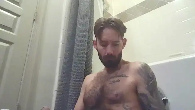 Snapshot of whowantsacreampie chatting on 09.23.25 whowantsacreampie online show from 09.23.25