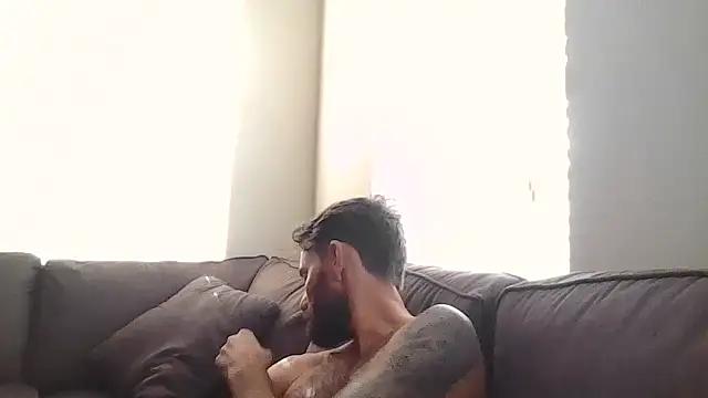 Snapshot of whowantsacreampie chatting on 10.08.25 whowantsacreampie online show from 10.08.25