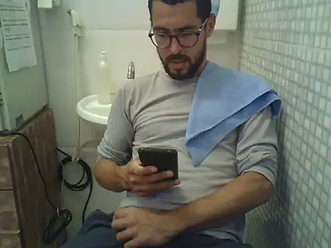 Snapshot of pdasgyn chatting on 10.09.25 pdasgyn online show from 10.09.25