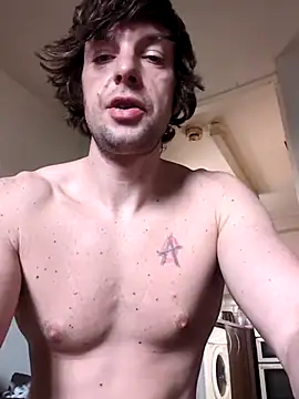 Snapshot of Nick-Ox chatting on 03.21.25 Nick-Ox online show from 03.21.25