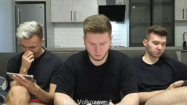 boys sobolisha online show from 10.21.25