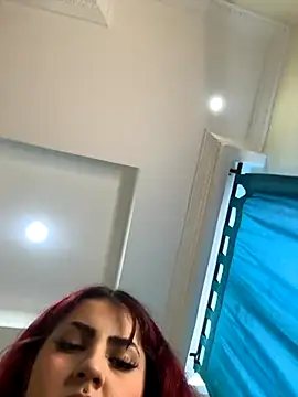 Ivelleee  online show from 09.16.25