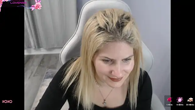 BellaStar84 online show from 10.17.25