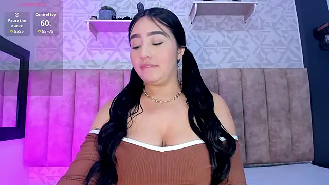 MelinaCruz online show from 10.10.25