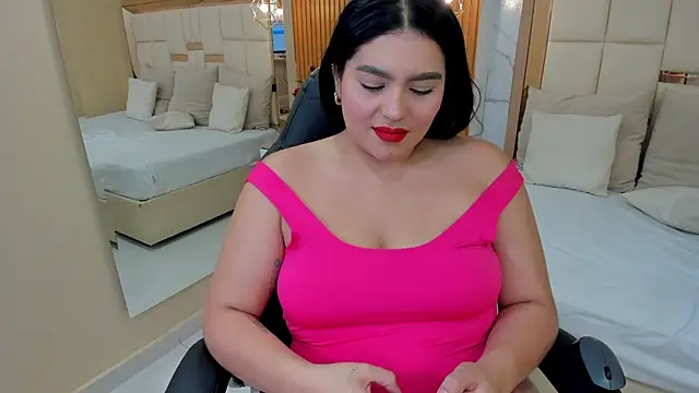 Snapshot of eva_sainnt chatting on 03.18.25 eva sainnt online show from 03.18.25