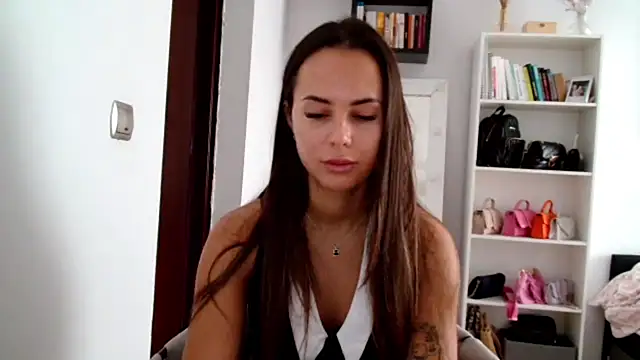 Snapshot of MayaJoy24 chatting on 09.15.25 MayaJoy24 online show from 09.15.25