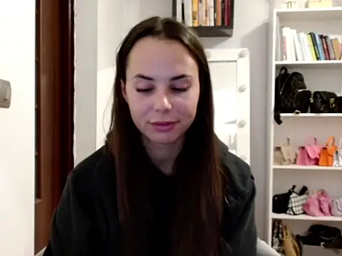 Snapshot of MayaJoy24 chatting on 09.18.25 MayaJoy24 online show from 09.18.25