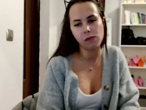 Snapshot of MayaJoy24 chatting on 09.25.25 MayaJoy24 online show from 09.25.25