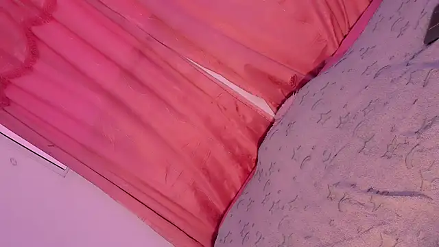 Mariana-ofc online show from 11.13.25