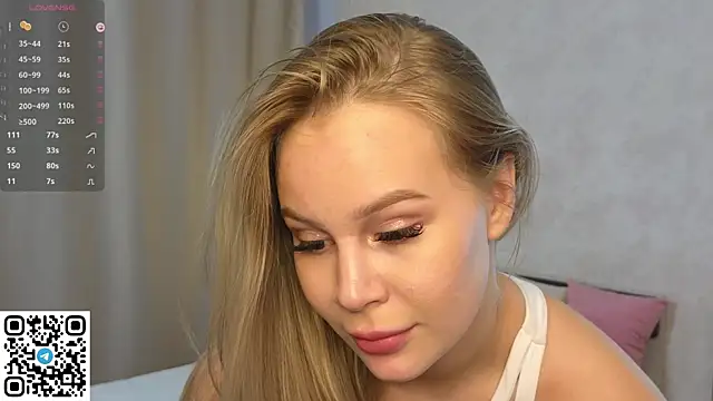 cassiemurr  online show from 03.21.25