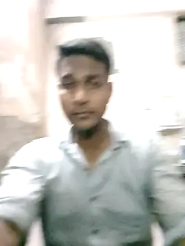 Snapshot of vikesh05 chatting on 09.14.25 vikesh05 online show from 09.14.25