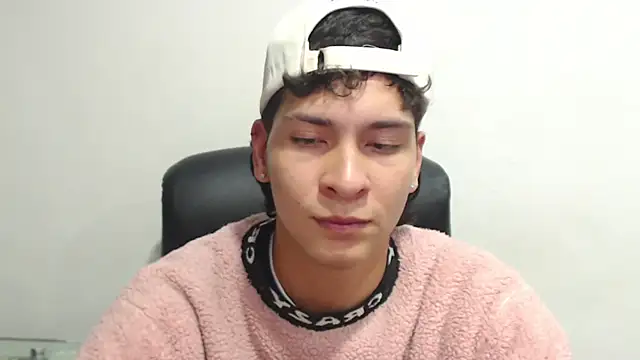 Jhojan twink online show from 03.15.25