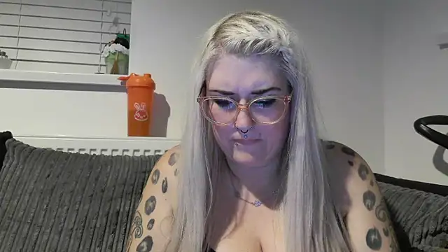 Sizzling Indie36 online show from 10.09.25