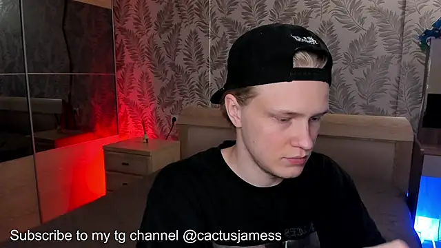 Snapshot of Cactus__James chatting on 09.11.25 Cactus James online show from 09.11.25