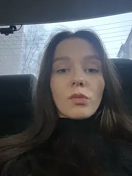 MilaBee online show from 03.18.25