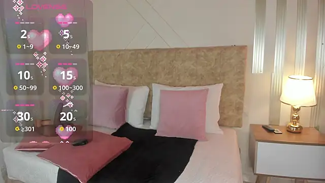 Snapshot of angelinarouse_ chatting on 09.26.25 angelinarouse online show from 09.26.25