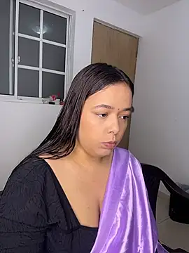 Deepika padukoneNisha online show from 10.21.25