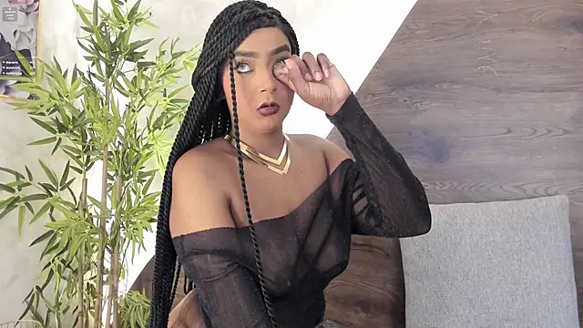 mia lacy  online show from 11.17.25