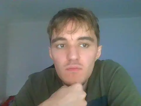 Snapshot of tristan_12273 chatting on 11.05.25 tristan 12273 online show from 11.05.25