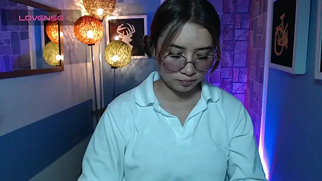 Snapshot of Fiorellaa_delsd chatting on 09.24.25 Fiorellaa delsd online show from 09.24.25