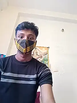 Snapshot of _fucker_18 chatting on 10.13.25 fucker 18 online show from 10.13.25