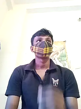 Snapshot of _fucker_18 chatting on 10.18.25 fucker 18 online show from 10.18.25