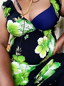 Snapshot of tamiltady chatting on 09.21.25 tamiltady online show from 09.21.25