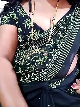 Snapshot of tamiltady chatting on 10.15.25 tamiltady online show from 10.15.25