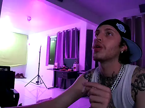 bigrosa21cm online show from 10.31.25