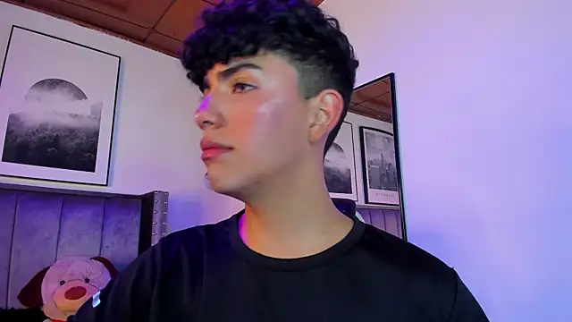 Niick Twink online show from 10.07.25