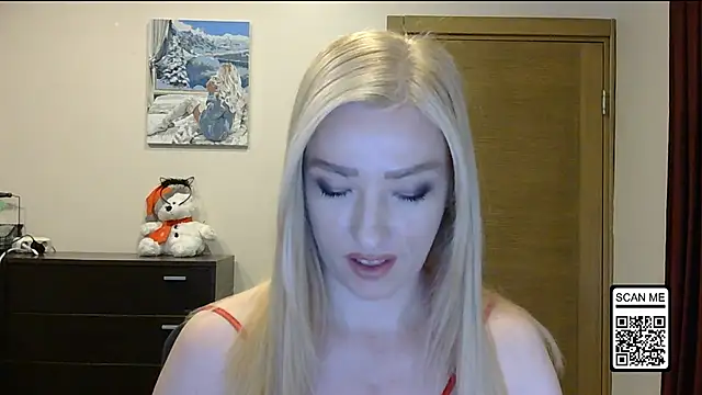 Wild Silk Desire online show from 11.17.25