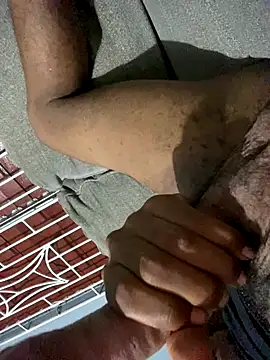 Snapshot of simp699999 chatting on 10.05.25 simp699999 online show from 10.05.25