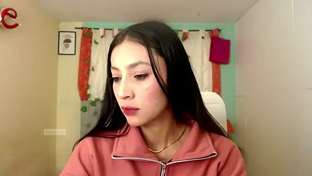 Snapshot of vale_miel chatting on 09.26.25 vale miel online show from 09.26.25