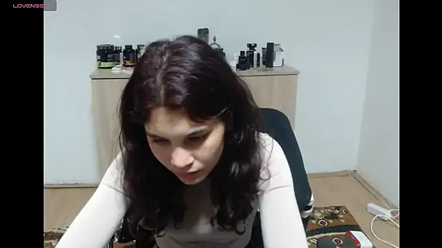 Snapshot of MalloryMyers chatting on 09.16.25 MalloryMyers online show from 09.16.25