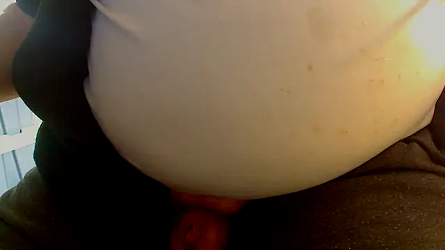 Snapshot of latexsub75 chatting on 09.19.25 latexsub75 online show from 09.19.25