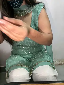 Snapshot of Punjabi_Jaati chatting on 10.05.25 Punjabi Jaati online show from 10.05.25