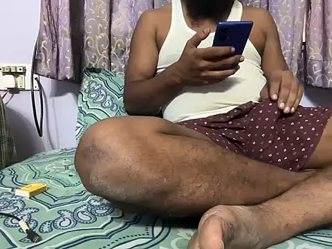 Snapshot of Matt6102 chatting on 11.02.25 Matt6102 online show from 11.02.25