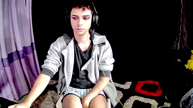 KittyCamKat online show from 10.27.25