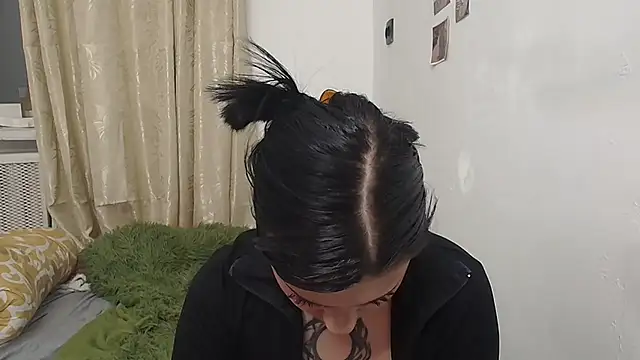 Susie su online show from 10.13.25