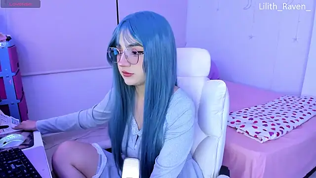 Lilith Raven  online show from 11.07.25