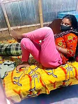 Snapshot of MONiSHA-moni-21 chatting on 09.23.25 MONiSHA-moni-21 online show from 09.23.25