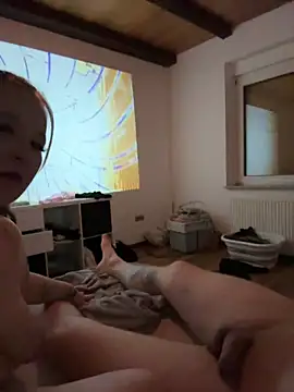 SweetTeenGirl online show from 11.25.25