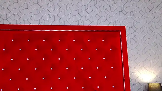 Snapshot of Ellsa_Jean_ chatting on 10.28.25 Ellsa Jean online show from 10.28.25