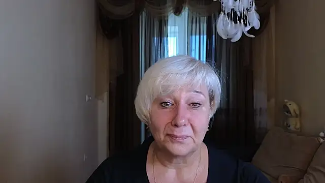 Milana Milky online show from 10.02.25